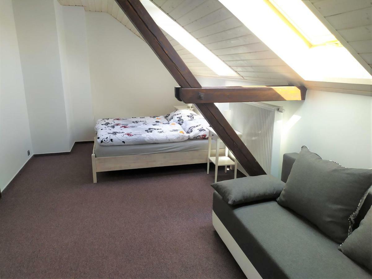Statek Cesky Dvur Hotel Postupice Luaran gambar